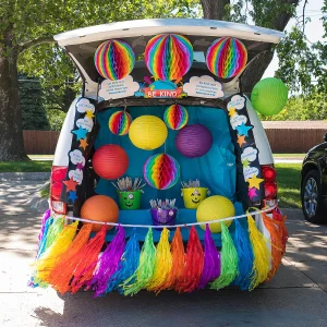 Be Kind Trunk-Or-Treat Decorating Kit - 30 Pc.<Oriental Trading Sale