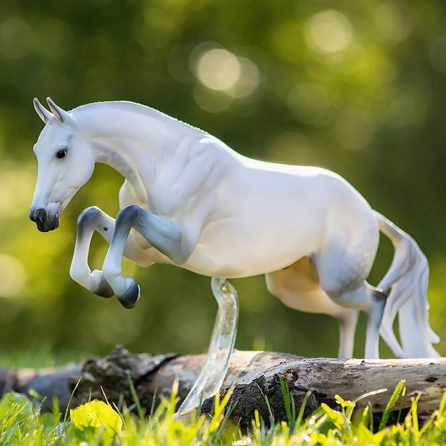 breyer_traditional__scale_3.webp Oriental Trading Character Toys*Breyer Traditional 1:9 Scale Model Horse Get Rowdy