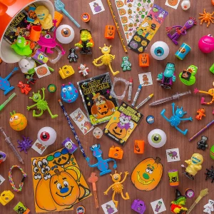 Bulk 500 Pc. Halloween Novelty Toy Assortment<Oriental Trading Shop