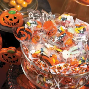 Bulk 200 Pc. Jack-O'-Lantern Halloween Candy Assortment<Oriental Trading Cheap