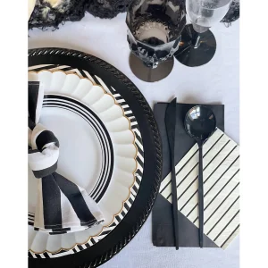 Bulk 50 Pc. Solid Color Dinner Napkins<Oriental Trading Online