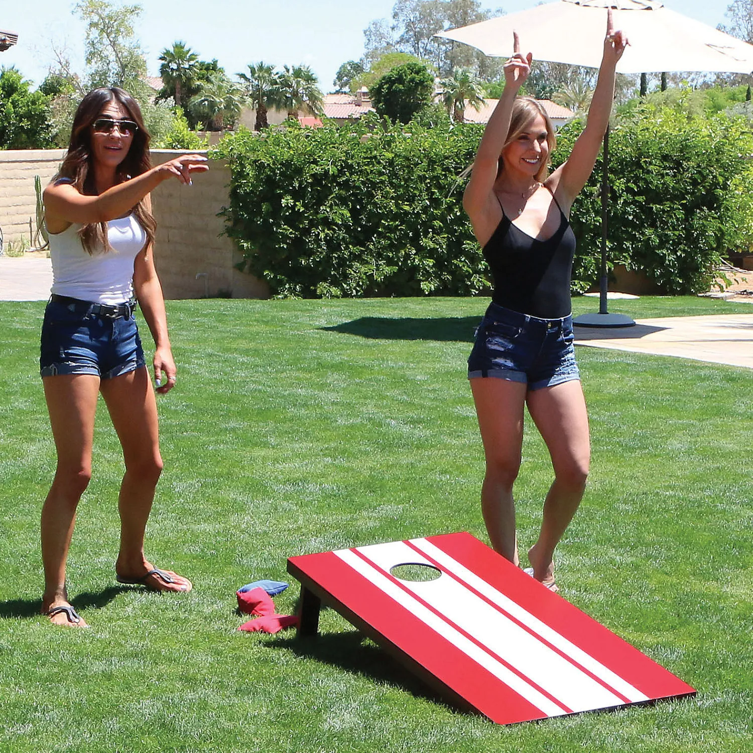 gosports_classic_regulati_3.webp Gosports Classic Regulation Size Cornhole Set<Oriental Trading Online