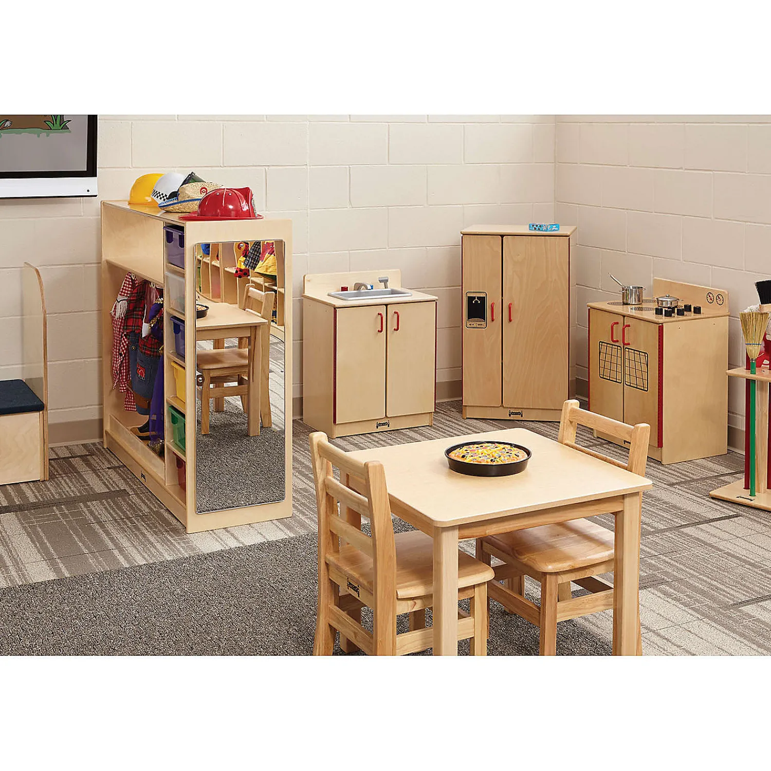 jonticraft_housecleaning__1.webp Oriental Trading Play Sets*Jonti-Craft Housecleaning Set-N-Rack