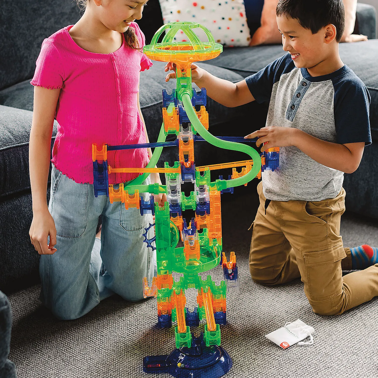 qbamaze__grand_prix_racin_0.webp Oriental Trading Building Blocks*Q-Ba-Maze 2.0 Grand Prix Racing Set