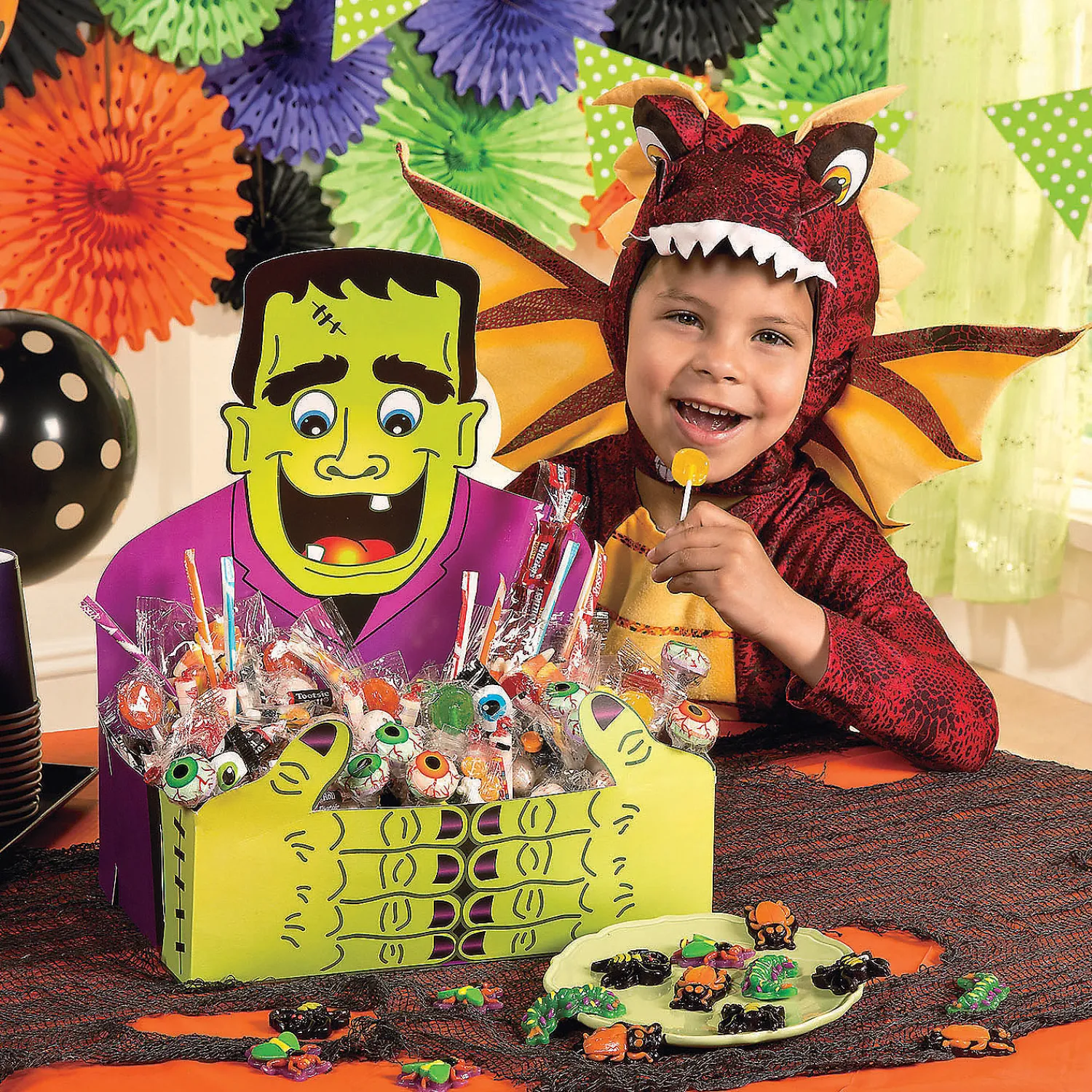 realistic_bugs_gummy_cand_1.webp Realistic Bugs Gummy Candy - 46 Pc.<Oriental Trading Sale