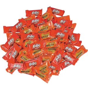 Reeses<Oriental Trading Fashion