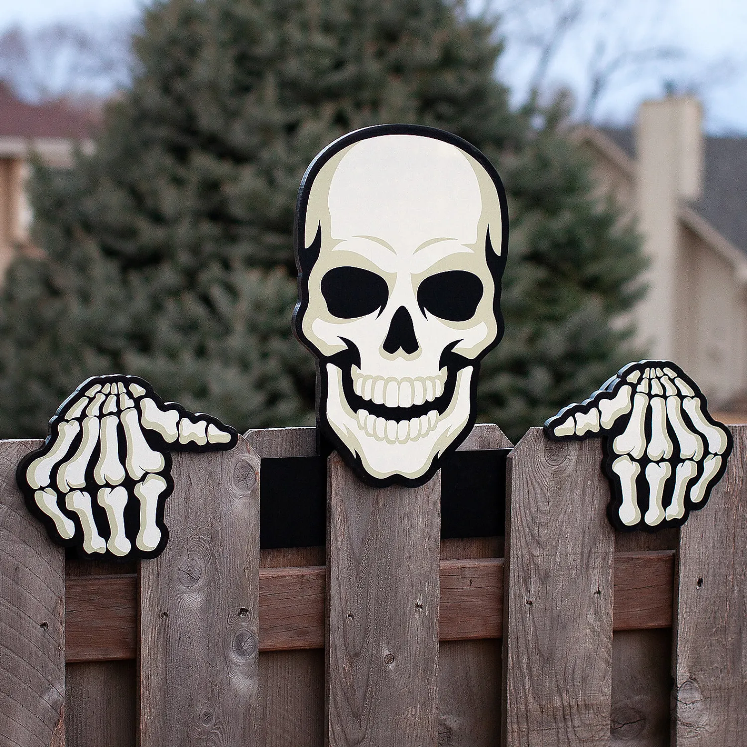 skeleton_fence_peeker_hal_0.webp Skeleton Fence Peeker Halloween Decoration<Oriental Trading Outlet