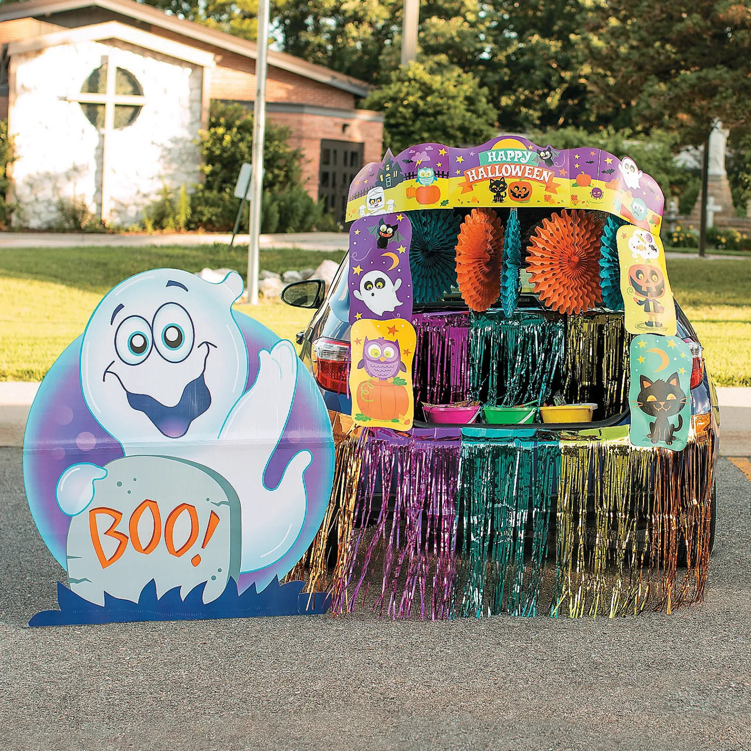 trunkortreat_decorating_b_1.webp Trunk-Or-Treat Decorating Basic Kit - 7 Pc.<Oriental Trading Outlet